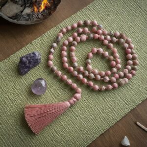 rhodochrosite gemstone