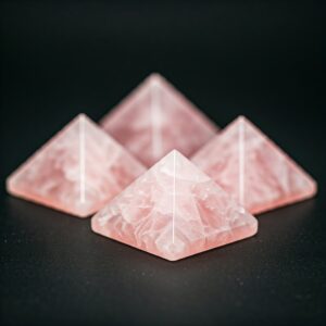 rose quartz pyramid benefits