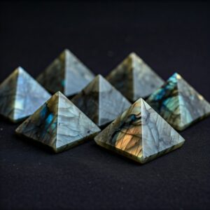 Gemini_Generated_Image_gst42ugst42ugst4 labradorite pyramid benefits