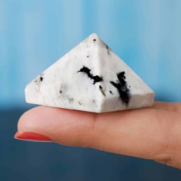 rainbow moonstone pyramid