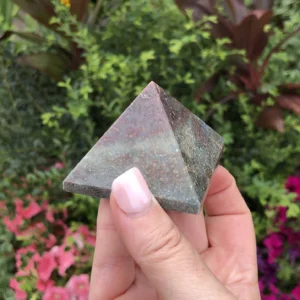 kyanite